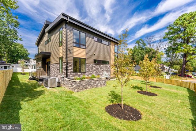 3215 COFER RD, Falls Church, VA 22042