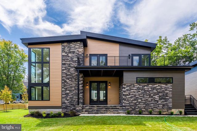 3215 COFER RD, Falls Church, VA 22042