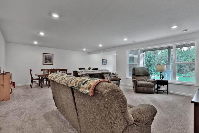 14977 144th Avenue N, Dayton, MN 55327