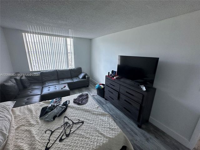 486 NW 165th Street b-303, Miami, FL 33169