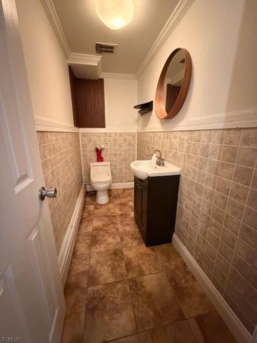 110 Avenue C, Haledon Boro, NJ 07508