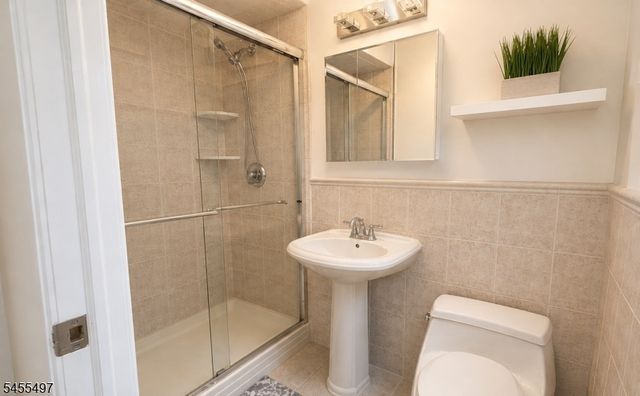 110 Avenue C, Haledon Boro, NJ 07508