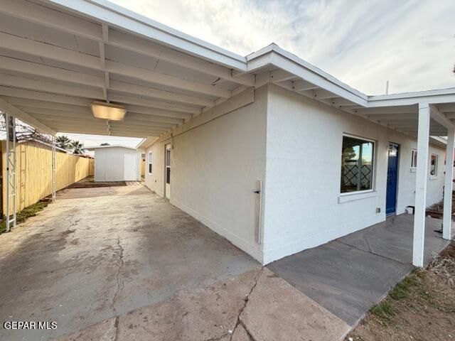 7860 Holly Place, El Paso, TX 79915