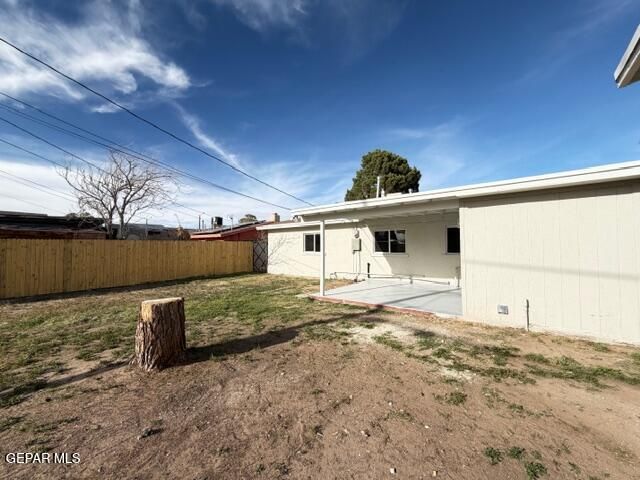 7860 Holly Place, El Paso, TX 79915