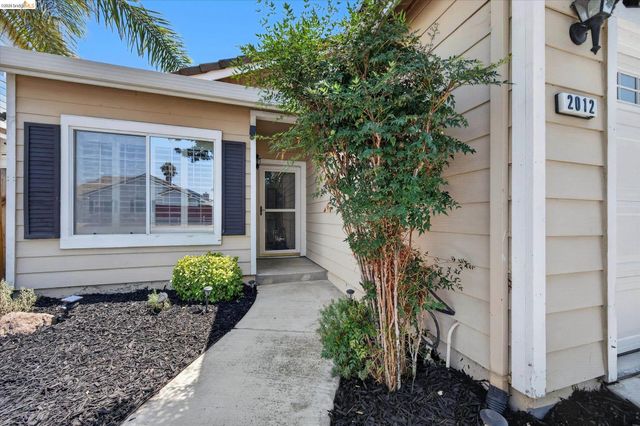 2012 Trailside Dr, Brentwood, CA 94513