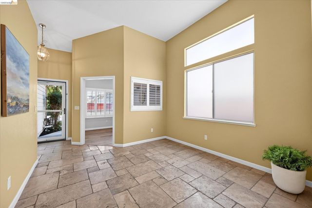 2012 Trailside Dr, Brentwood, CA 94513