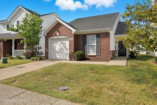 8431 Arbor Meadow Way, Louisville, KY 40228