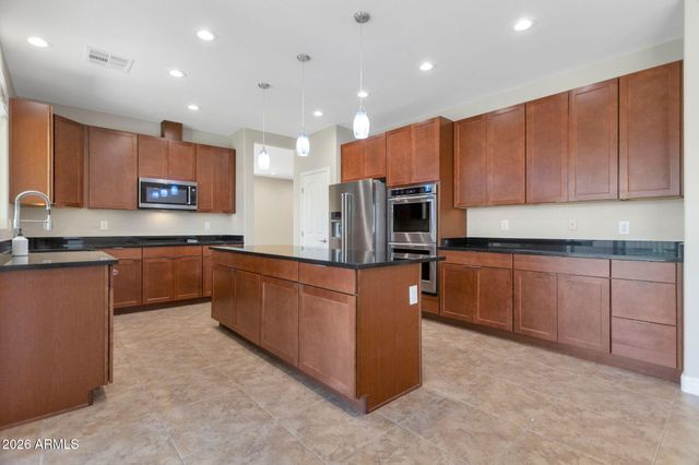 11971 W PATRICK Lane, Sun City, AZ 85373