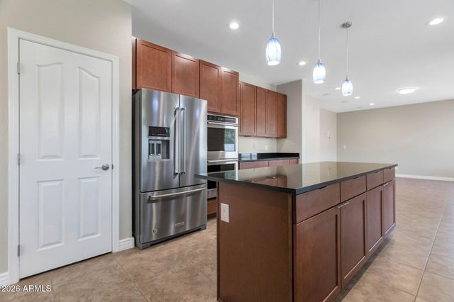 11971 W PATRICK Lane, Sun City, AZ 85373