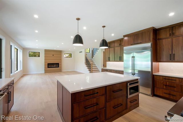 4016 W Webster Road, Royal Oak, MI 48073