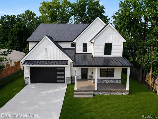 4016 W Webster Road, Royal Oak, MI 48073