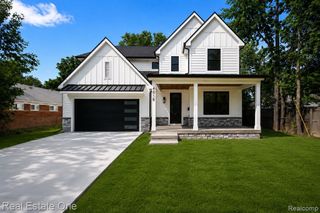 4016 W Webster Road, Royal Oak, MI 48073