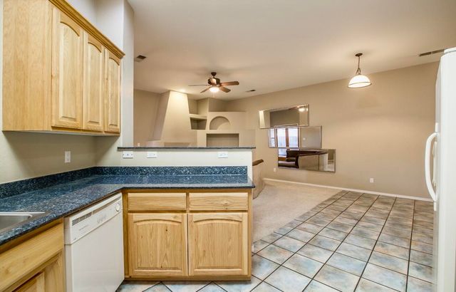 4709 Spanish Sun Avenue NE, Albuquerque, NM 87110