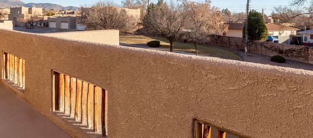 4709 Spanish Sun Avenue NE, Albuquerque, NM 87110