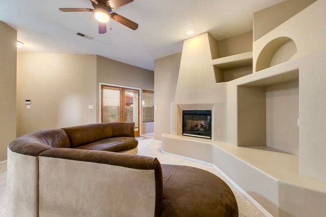 4709 Spanish Sun Avenue NE, Albuquerque, NM 87110