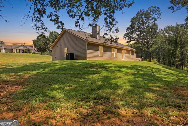 122 Pecan Street, Danielsville, GA 30633