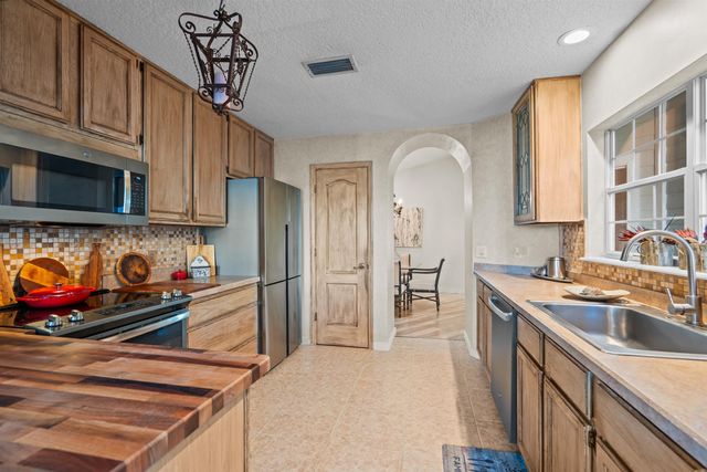 9244 July Ln, St Augustine, FL 32080