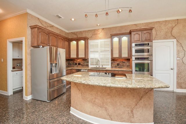 43 Fosters Green Drive, Sugar Land, TX 77479