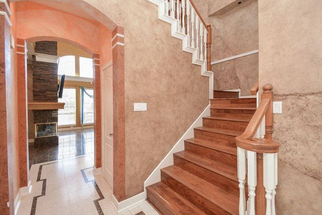 43 Fosters Green Drive, Sugar Land, TX 77479