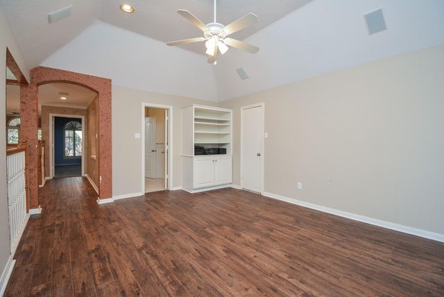 43 Fosters Green Drive, Sugar Land, TX 77479