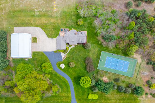 449 S Skyview Drive, Kalamazoo, MI 49009