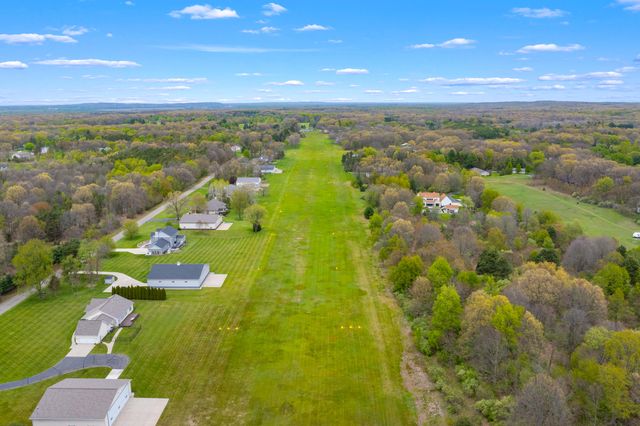 449 S Skyview Drive, Kalamazoo, MI 49009