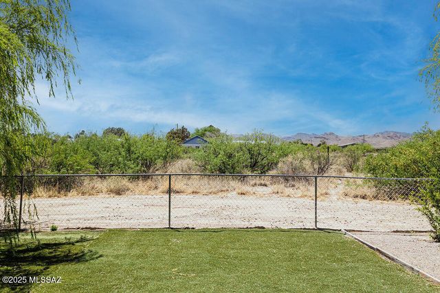 161 N Carlilse Way, Willcox, AZ 85643