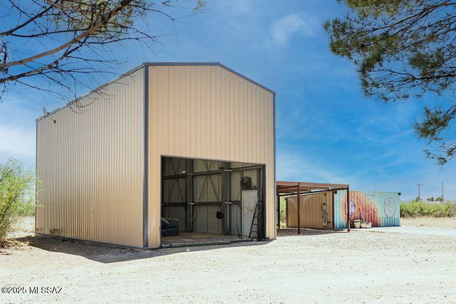 161 N Carlilse Way, Willcox, AZ 85643