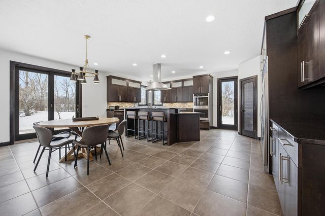 7620 Adelman Drive, Horace, ND 58047