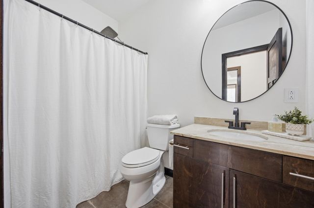 7620 Adelman Drive, Horace, ND 58047