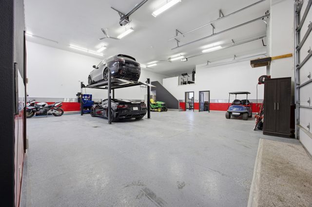 7620 Adelman Drive, Horace, ND 58047