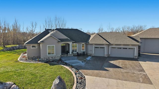 7620 Adelman Drive, Horace, ND 58047