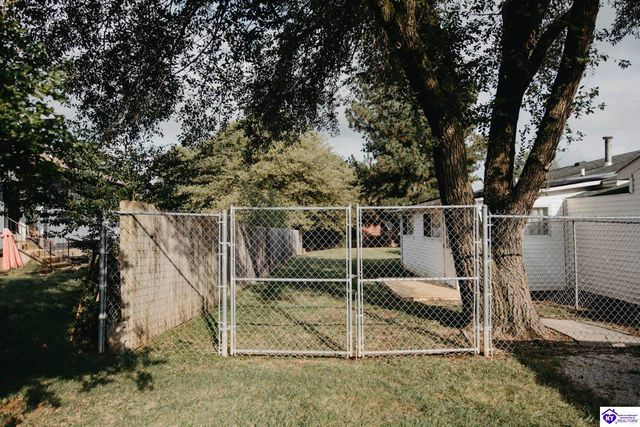 158 Donna Avenue, Radcliff, KY 40160