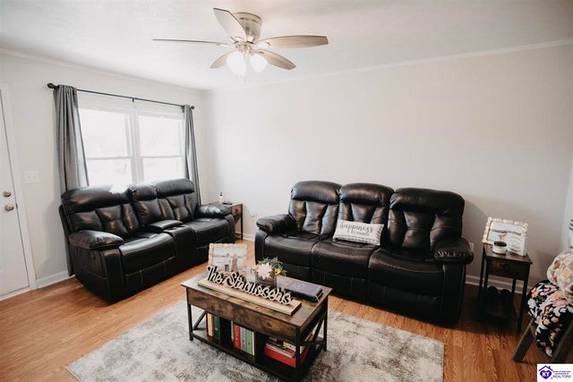 158 Donna Avenue, Radcliff, KY 40160