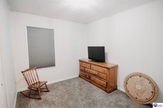 158 Donna Avenue, Radcliff, KY 40160