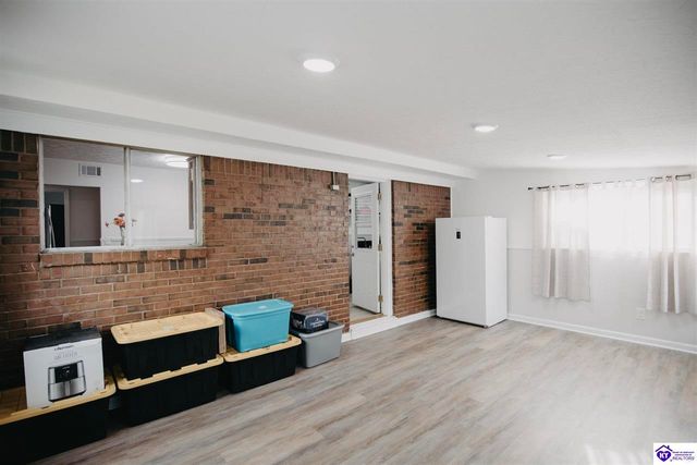 158 Donna Avenue, Radcliff, KY 40160