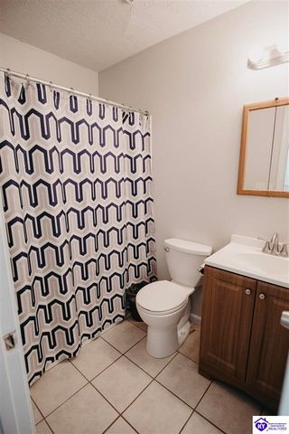 158 Donna Avenue, Radcliff, KY 40160