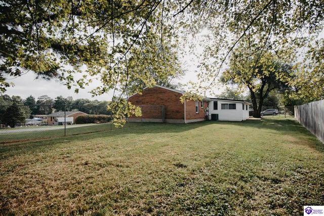 158 Donna Avenue, Radcliff, KY 40160