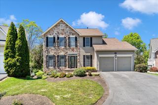 1033 BEXHILL DR, Frederick, MD 21702