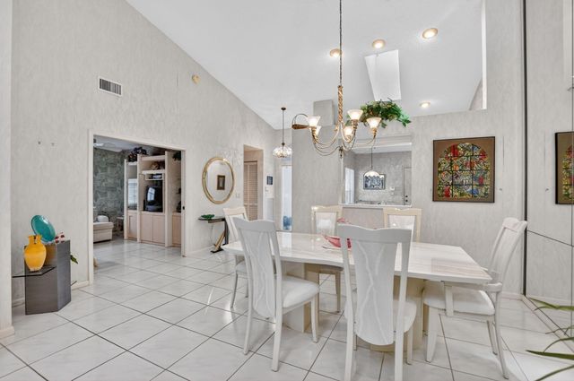 7203 Summer Tree Drive, Boynton Beach, FL 33437