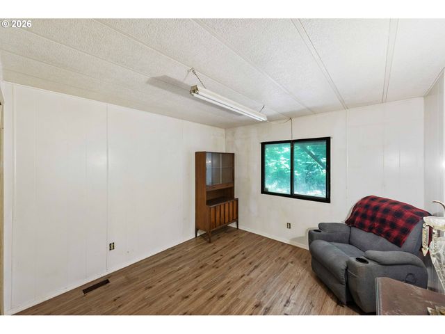 24608 LOWER SMITH RIVER Rd, Reedsport, OR 97467