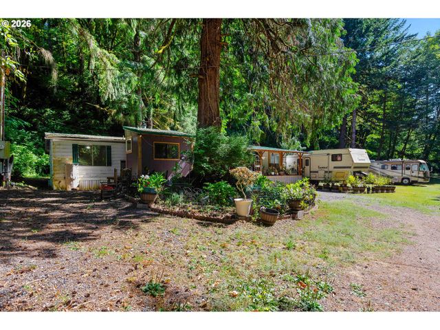24608 LOWER SMITH RIVER Rd, Reedsport, OR 97467