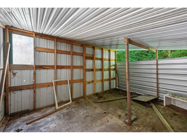 24608 LOWER SMITH RIVER Rd, Reedsport, OR 97467