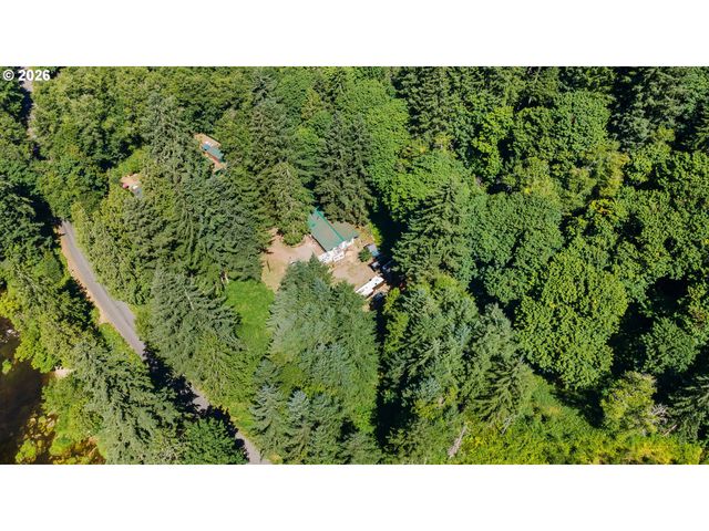 24608 LOWER SMITH RIVER Rd, Reedsport, OR 97467