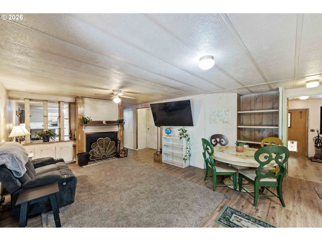 24608 LOWER SMITH RIVER Rd, Reedsport, OR 97467