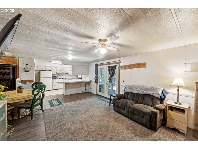 24608 LOWER SMITH RIVER Rd, Reedsport, OR 97467