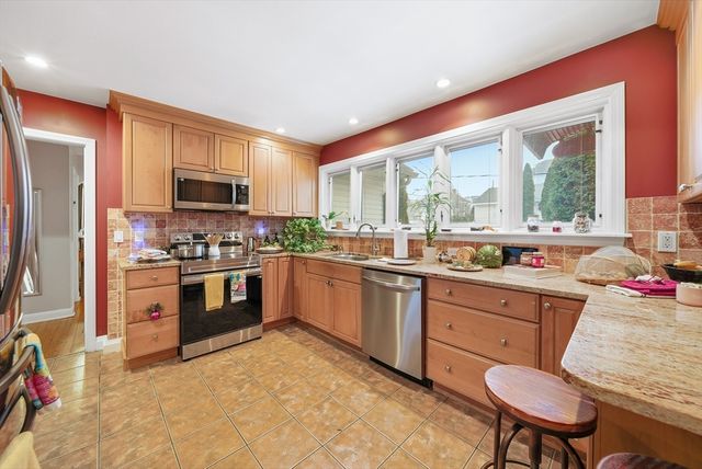 1082 Essex St., Lawrence, MA 01841