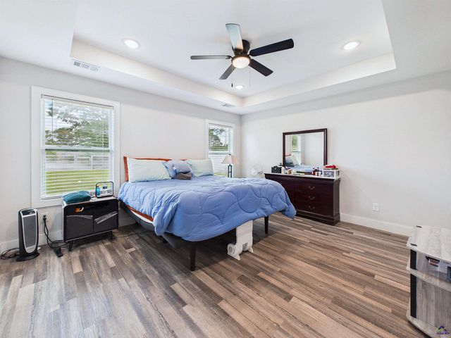 137 North Sky Drive, Warner Robins, GA 31093