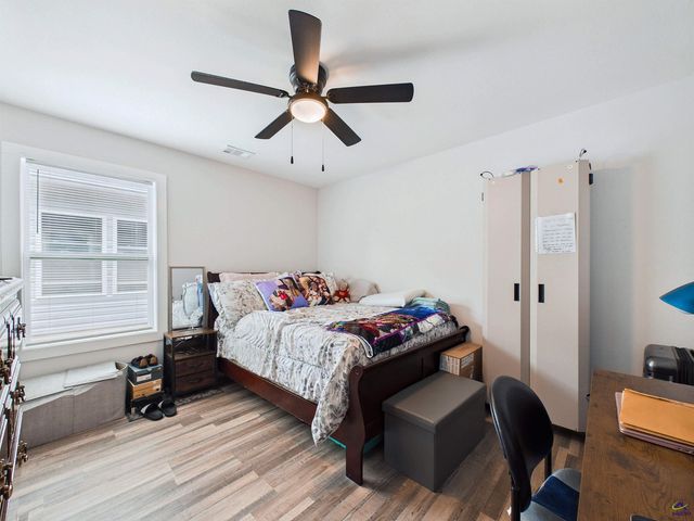 137 North Sky Drive, Warner Robins, GA 31093