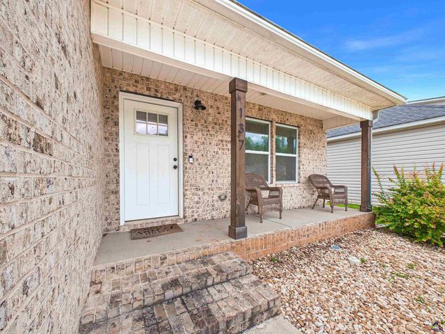 137 North Sky Drive, Warner Robins, GA 31093